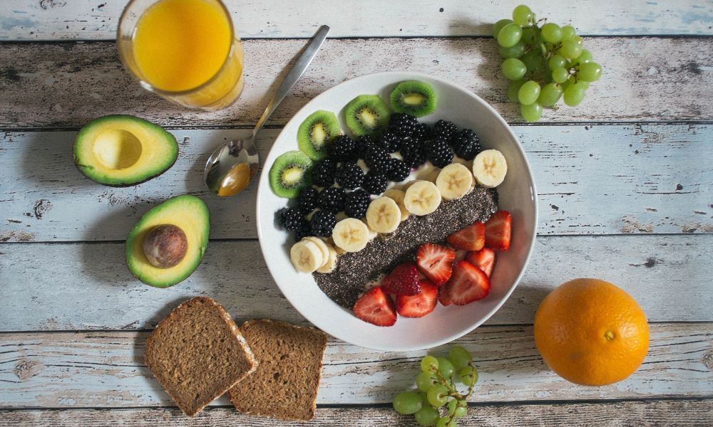 The Importance of a Healthy Breakfast in Weight Loss By Mohit Bansal Chandigarh